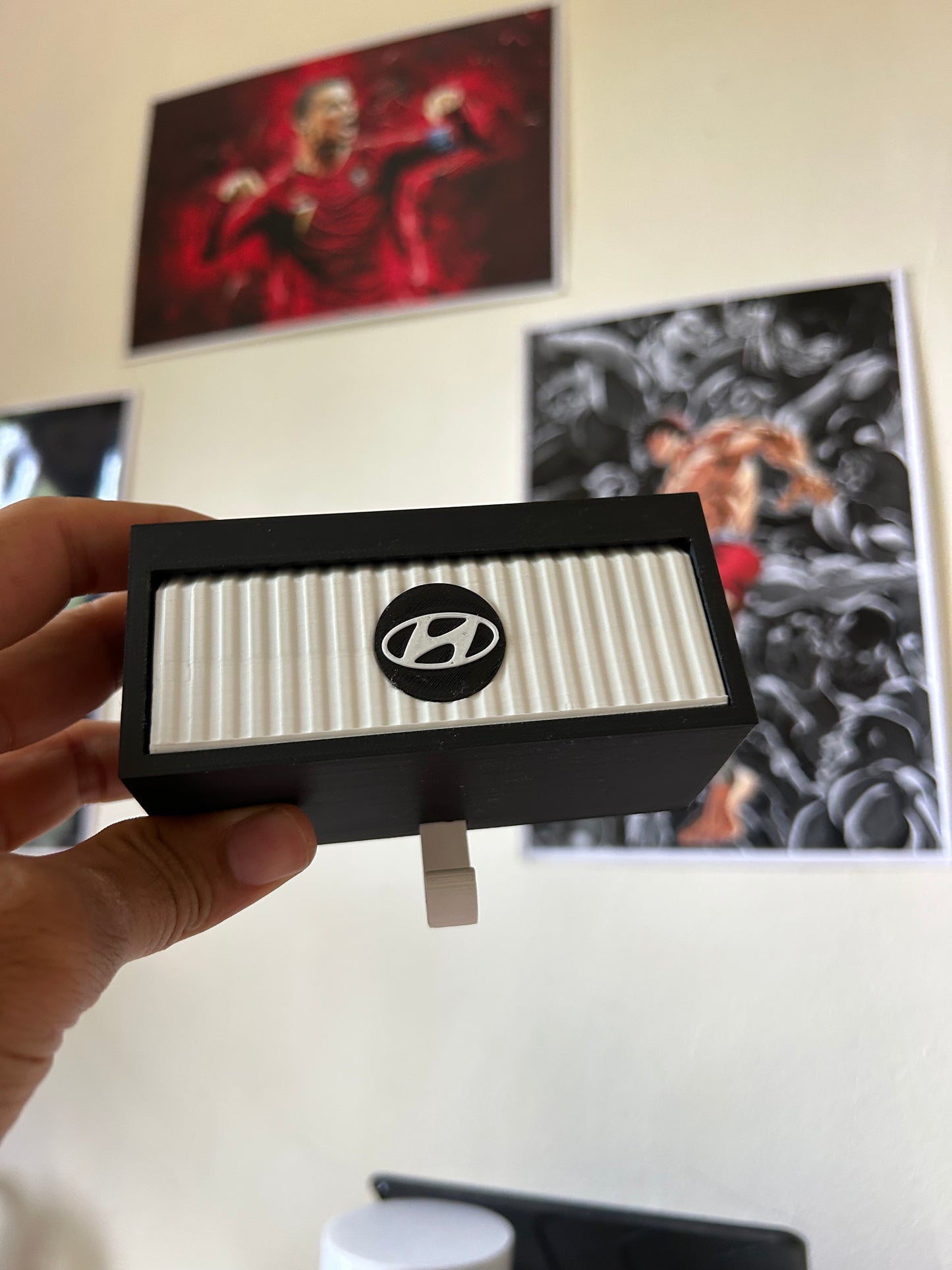 Garage key holder (hot wheels not included)