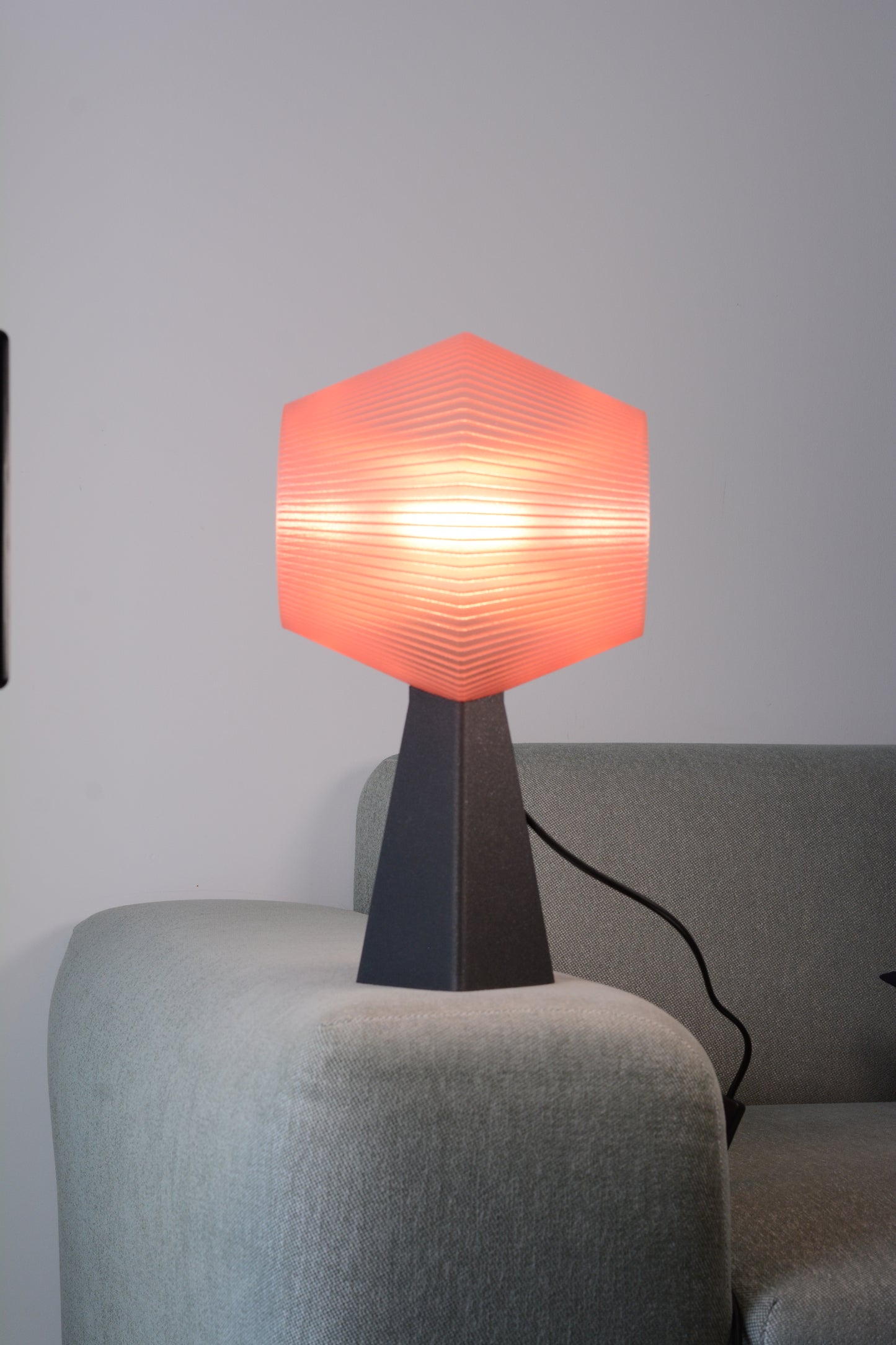Halo Focus Lamp – 3D Printed Modern Sculptural Desk & Accent Light