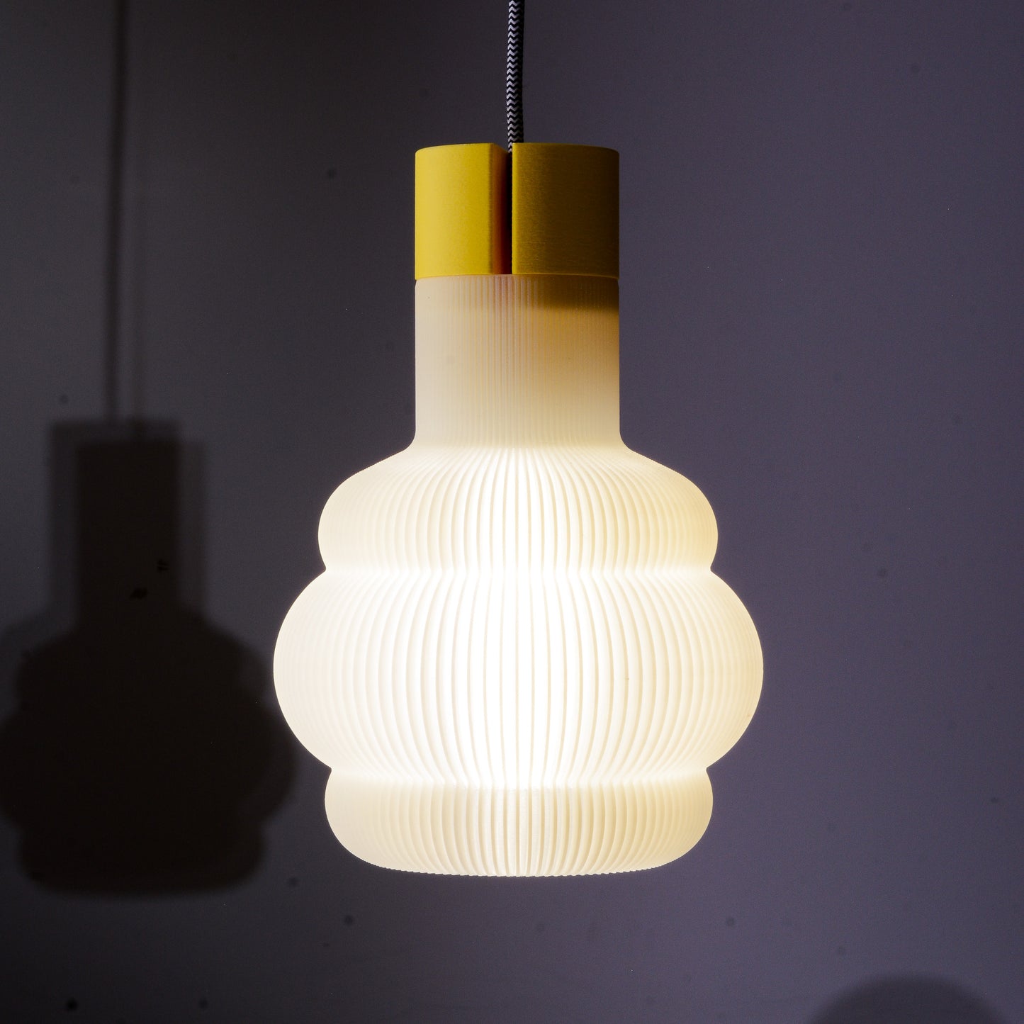 Nimbus Bloom Table Lamp - Soft Glow Cloud-Inspired Designer Light