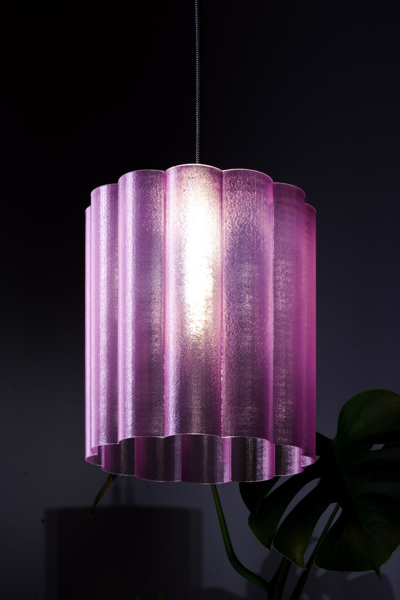 Aurora Ripple Pendant Lamp – 3D Printed Translucent Pink Modern Ceiling Light