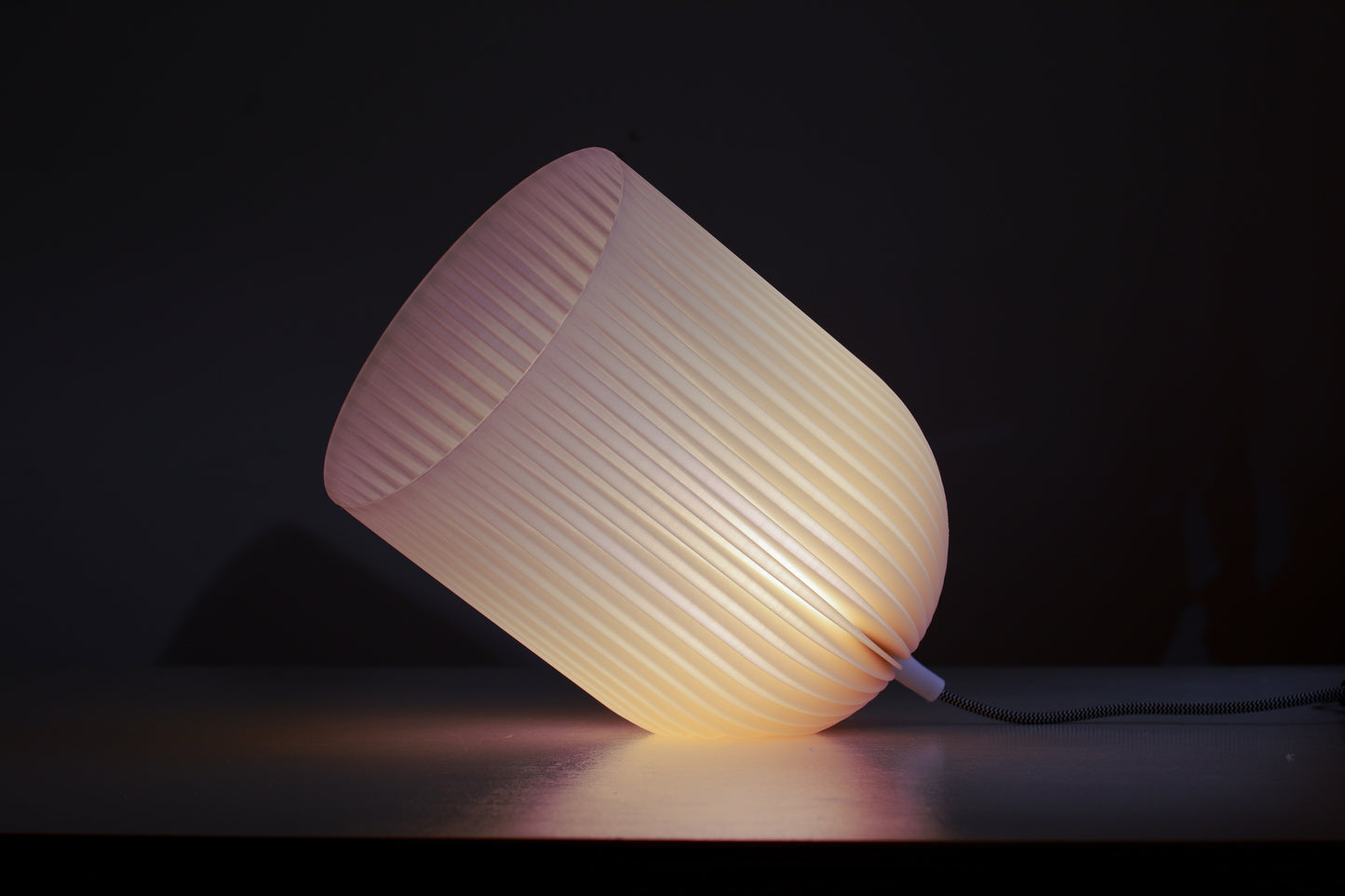 Lunara Ripple Pendant Lamp – 3D Printed Modern Minimal Light