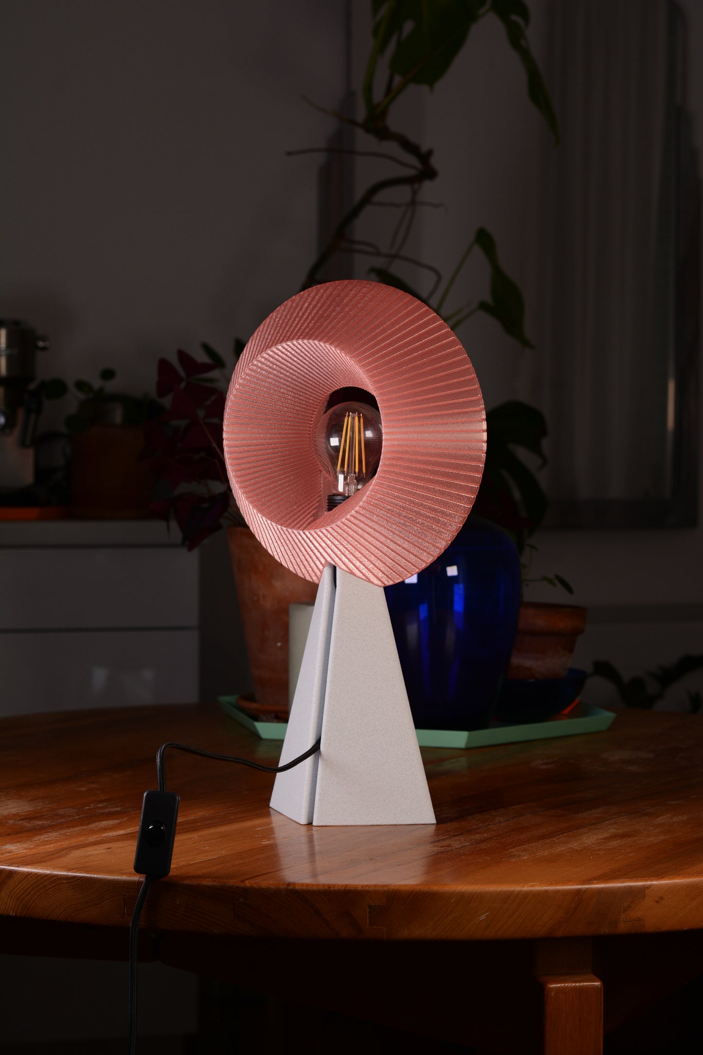 Halo Beam Lamp – 3D Printed Sculptural Modern Desk & Accent Light