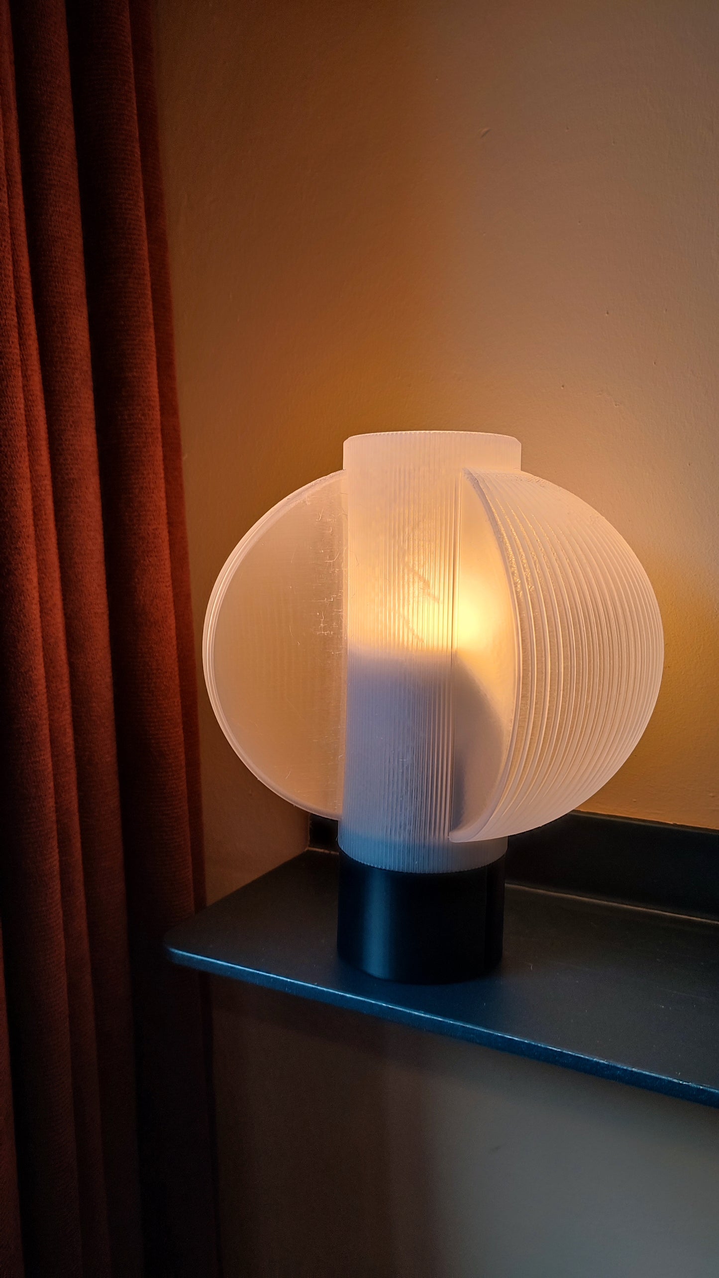 Orbis Halo Lamp – 3D Printed Modern Sculptural Ambient Table Lamp