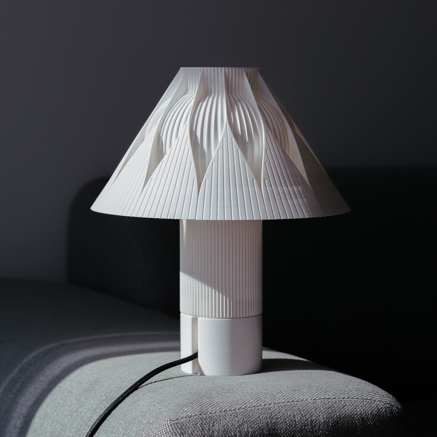 Rosace Origami Lamp – 3D Printed Geometric Modern Bedside & Table Lamp