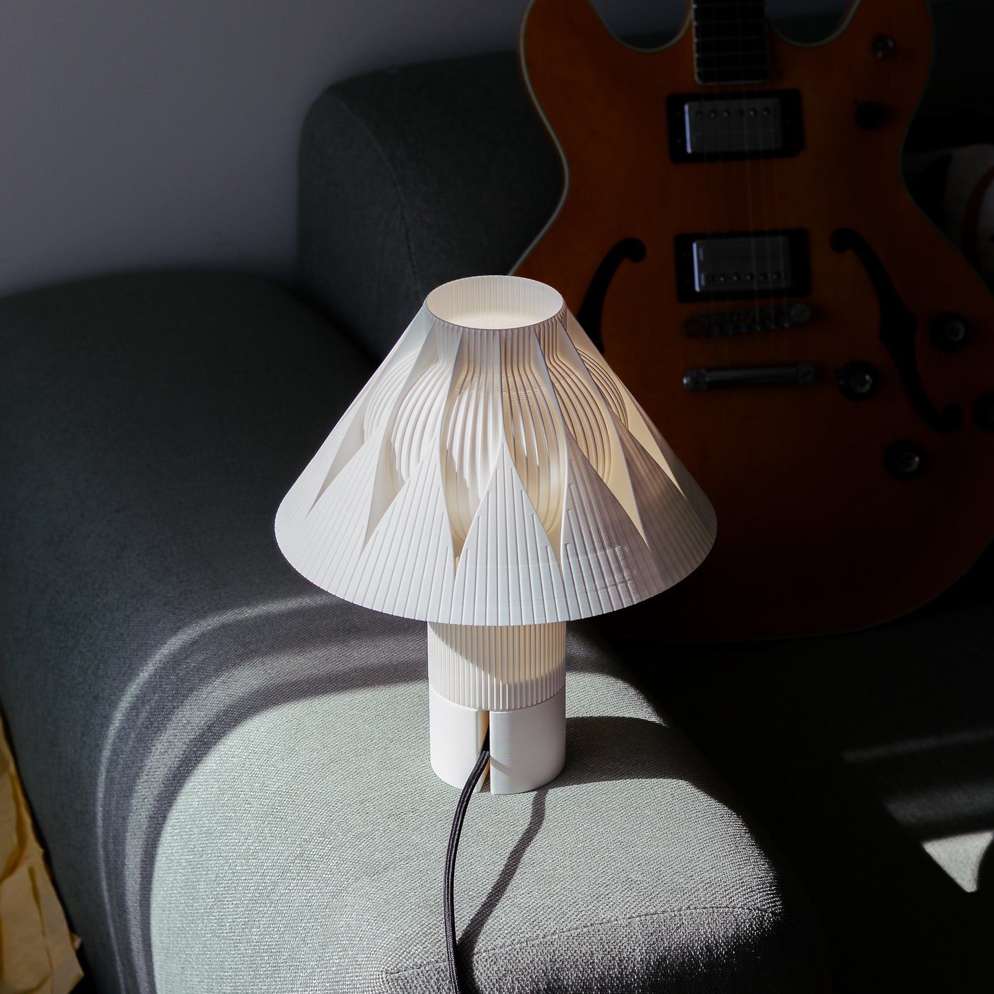 Rosace Origami Lamp – 3D Printed Geometric Modern Bedside & Table Lamp
