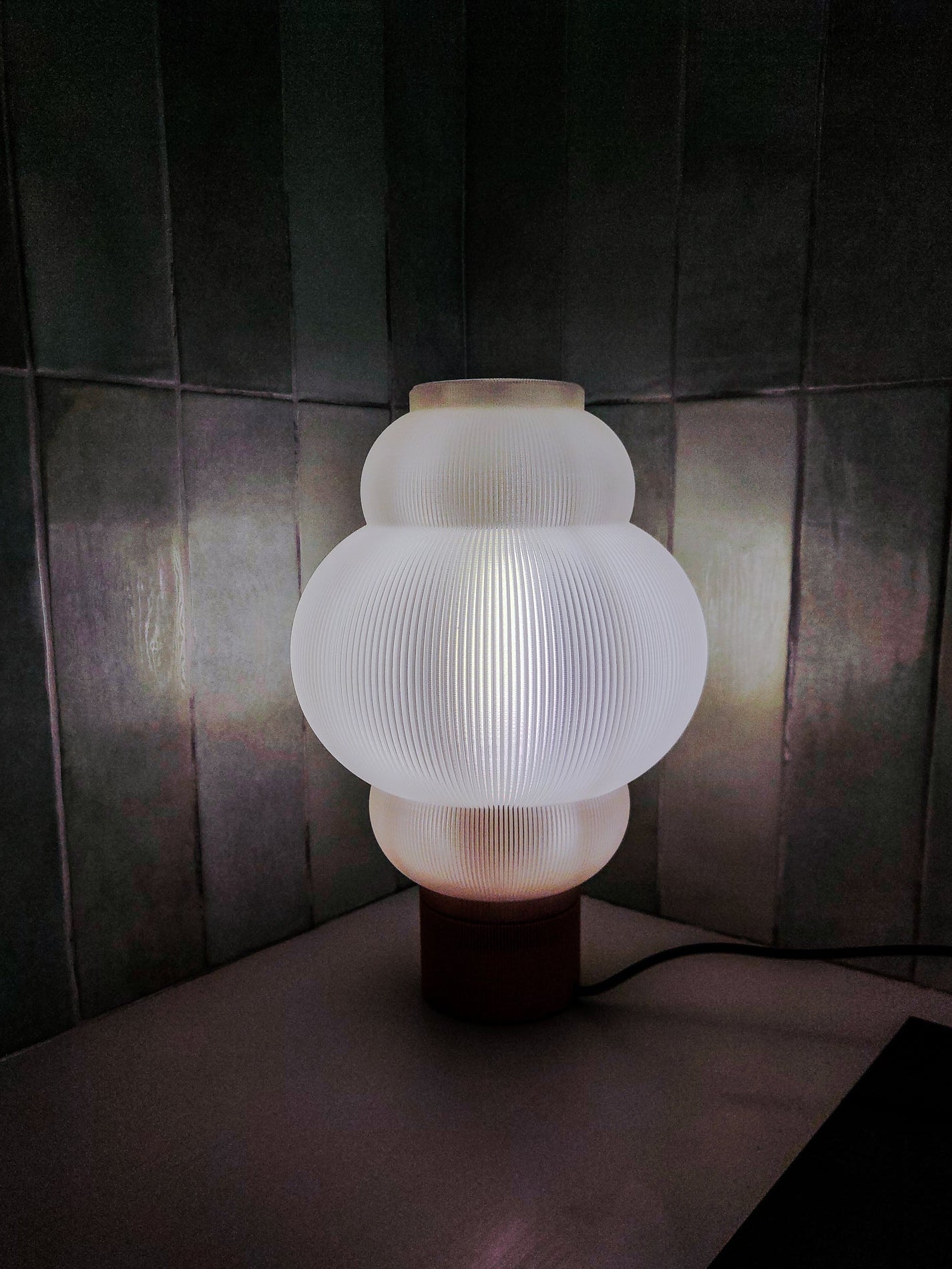 Nimbus Cloudspire lamp - Sculptural Soft-Glow Lighting